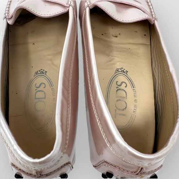 Tod's Metallic Pink Loafers - Picture 5 of 8